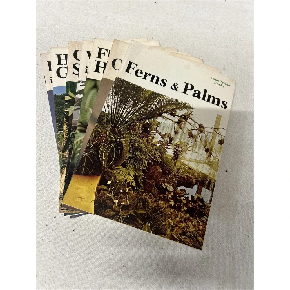 Gardening Guides VINTAGE‎ Book 1970'S Garden And Houseplants Countryside Books
